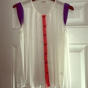 Lily White Pleated Top